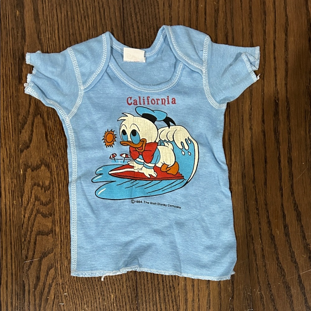 NWOT Vtg 80sDisney Light Blue Donald Duck Surf Graphic Tee California shirt 12 m
